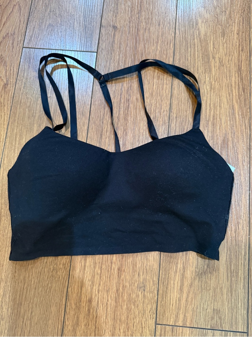 ALO Alosoft Strappy Molded Cup Bra Tank in Black